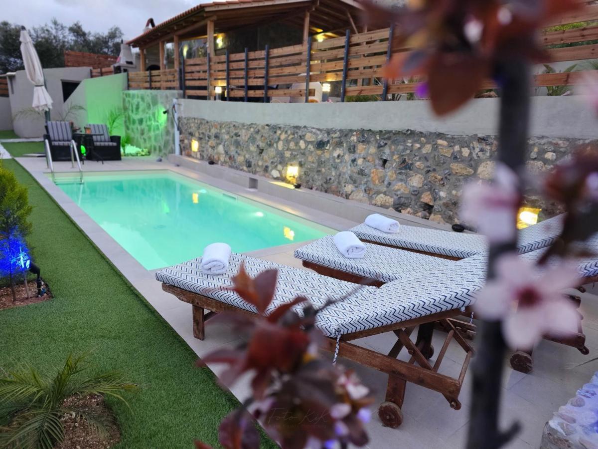 Elia Paradise Villa With Private Pool Heraclión Exterior foto